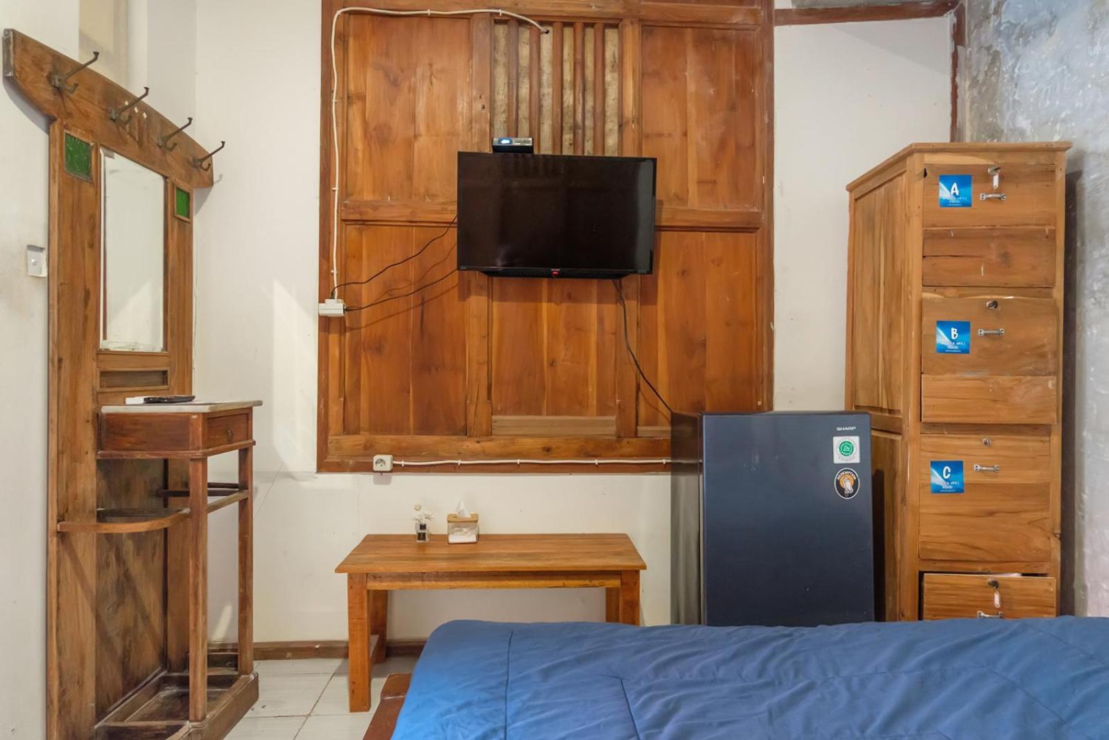 Twospaces Living At Wave And Chill House, Canggu Buitenkant foto