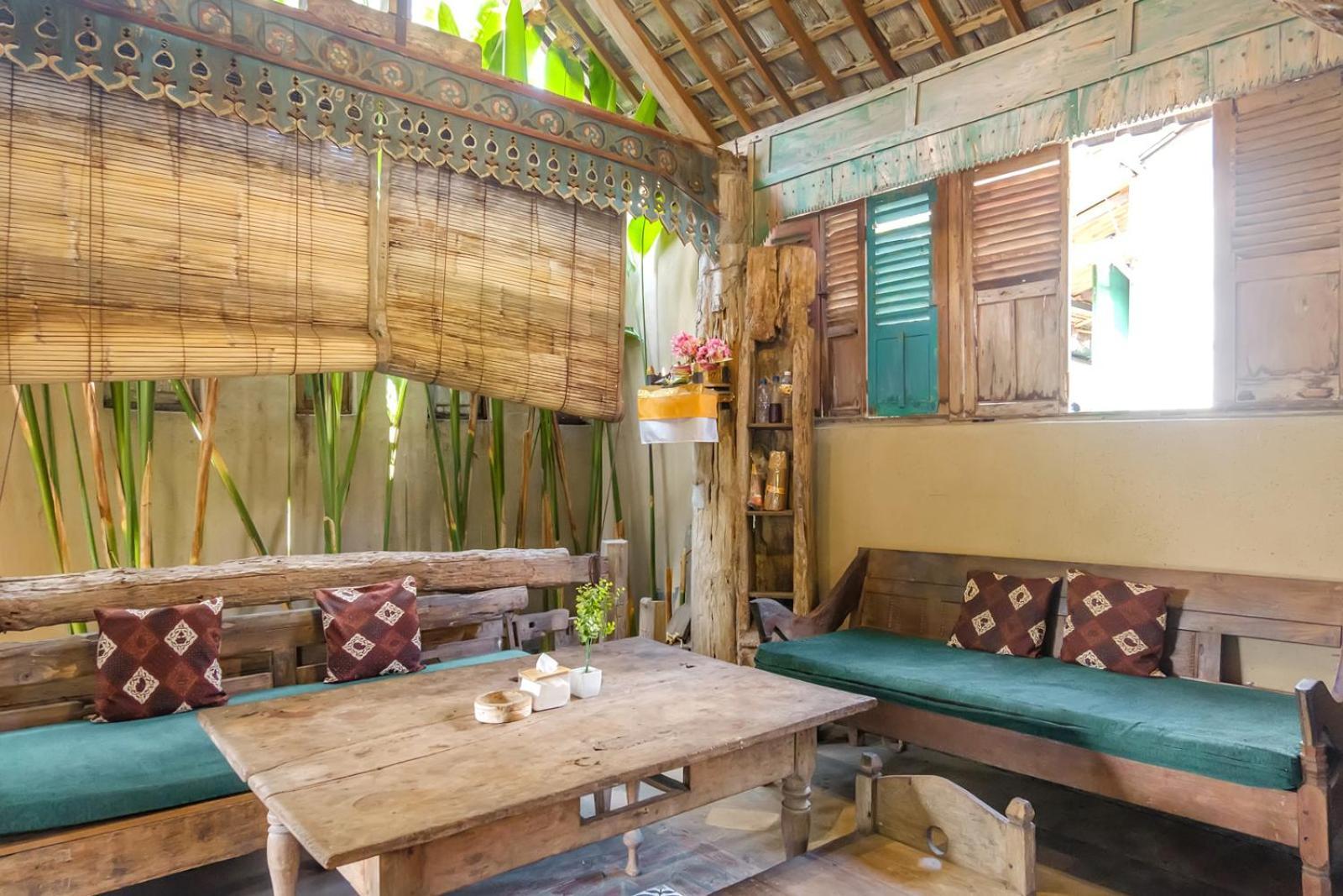 Twospaces Living At Wave And Chill House, Canggu Buitenkant foto