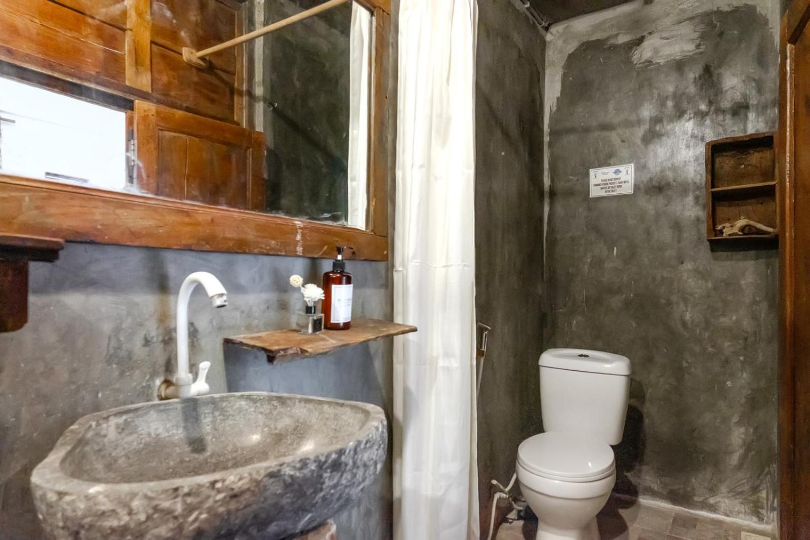 Twospaces Living At Wave And Chill House, Canggu Buitenkant foto